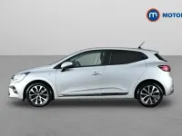 Used Renault Clio Iconic 101 HP (74 kW) 2020 Silver Hatchback