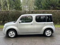 Usado Nissan Cube 2011 Plateado Utilitario
