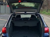 Begagnad BMW 520 2015 Blå Kombi