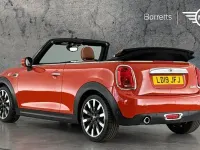 Używany Mini Cooper Cabriolet Exclusive 136 KM (100 kW) 2020 Kabriolet