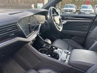 Used VW Touareg R 462 HP (339 kW) 2023 White SUV