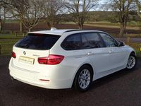 Used BMW 320 Efficient Dynamics 2016 Alpine white Estate