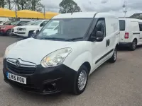 Used Vauxhall Combo 2015 White MPV