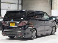Usado Toyota Alphard Premium 2010 Preto Monovolume