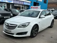 Used Vauxhall Insignia Edition 163 HP (119 kW) 2016 White Hatchback