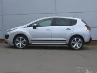 Używany Peugeot 3008 Allure 120 KM (88 kW) 2016 Srebrny SUV