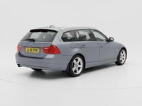 Used BMW 318 Exclusive 2011 Grey Estate