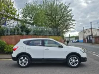 Used Nissan Qashqai Acenta 117 HP (86 kW) 2011 White SUV
