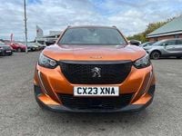 Begagnad Peugeot 2008 Active+ 100 HK (73 kW) 2023 Orange SUV