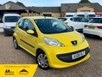 Used Peugeot 107 68 HP (50 kW) 2008 Yellow Hatchback