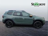 Used Dacia Duster Extreme 150 HP (110 kW) 2024 Green SUV