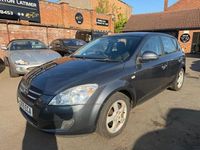 Usado Kia Ceed 2009 Cinzento Citadino