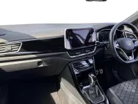 Used VW T-Roc R-line 190 HP (139 kW) 2023 Red SUV