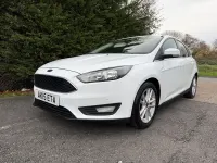 Used Ford Focus Zetec 2015 White Hatchback