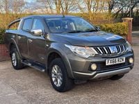 Used Mitsubishi L200 2016 Green Pickup