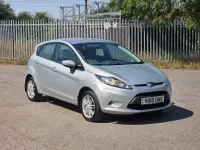 Used Ford Fiesta 70 HP (51 kW) 2010 Grey Hatchback