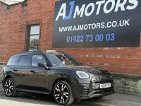 Used Mini Countryman Sport 218 HP (160 kW) 2024 Black SUV