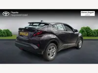 Używany Toyota C-HR 122 KM (89 kW) 2022 Purpurowy SUV