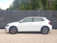 Used VW Polo Life 95 HP (69 kW) 2024 White Hatchback