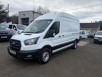 Usado Ford Transit S 130 HP (95 kW) 2023 Branco Van