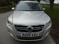 Used VW Tiguan SE 140 HP (102 kW) 2009 Silver SUV