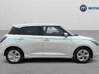 Usado Suzuki Swift 82 HP (60 kW) 2025 Branco Citadino