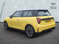 Used Mini Cooper Hatch 135 kW (184 HP) 2024 Yellow Hatchback