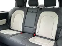 Käytetty Land Rover Defender HSE Dynamic 2023 Musta Katumaasturi