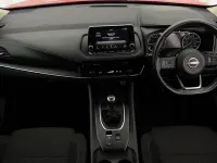 Used Nissan Qashqai Acenta Premium 140 HP (102 kW) 2023 Red SUV