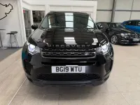 Used Land Rover Discovery 5 Landmark 180 HP (132 kW) 2019 Black SUV