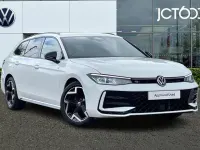Used VW Passat R-line 150 HP (110 kW) 2024 White Estate