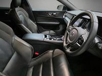 Used Volvo V60 Plus 350 HP (257 kW) 2022 Black Estate