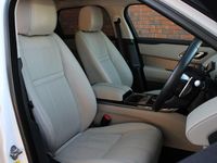 Used Land Rover Range Rover Velar R-Dynamic 240 HP (176 kW) 2017 White SUV