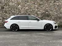 Used Audi A4 Black Edition 150 HP (110 kW) 2020 White Estate