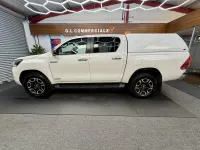 Used Toyota HiLux Luxury 150 HP (110 kW) 2022 White Pickup