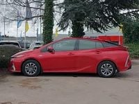 Used Toyota Prius Business Edition 122 HP (89 kW) 2017 Red Hatchback