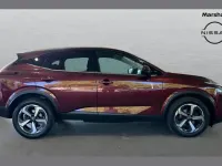 Used Nissan Qashqai N-Connecta 155 HP (114 kW) 2024 Red SUV