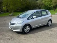 Używany Honda Jazz ES 99 KM (72 kW) 2013 Srebrny Hatchback