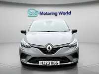 Used Renault Clio Evolution 90 HP (66 kW) 2023 Hatchback
