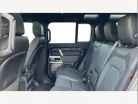 Used Land Rover Defender SE Dynamic 300 HP (220 kW) 2023 Santorini black SUV