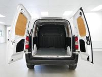Usado Citroën Berlingo 100 HP (73 kW) 2024 Branco Monovolume