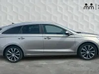 Used Hyundai i30 Premium SE 138 HP (101 kW) 2018 Beige Estate