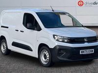 New Vauxhall Combo S 102 HP (75 kW) 2025 White Van