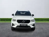 Used Volvo XC40 Plus 163 HP (119 kW) 2024 White SUV
