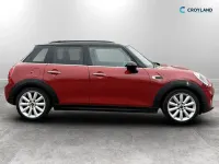 Used Mini Cooper D Hatch 116 HP (85 kW) 2015 Red Hatchback
