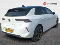 Used Vauxhall Astra Ultimate 114 kW (156 HP) 2025 White Hatchback