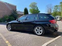 Usado BMW 316 Sport Line 2019 Negro Familiar