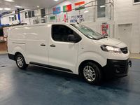 Used Vauxhall Vivaro S 100 HP (73 kW) 2021 White MPV
