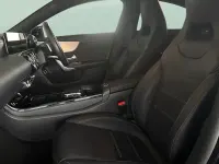 Usado Mercedes CLA180 Executive 136 HP (100 kW) 2022 Preto Sedan