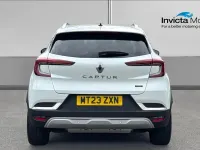 Usado Renault Captur Techno 160 HP (117 kW) 2023 Branco SUV
